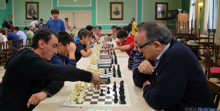 Torneo de ajedrez en el Casino en una imagen de archivo. / SN