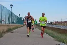La carrera, que ahora está homologada, ha contado con 600 corredores. / SN