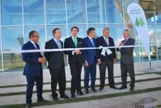 Imagen de la inauguración de la factoría. / SN