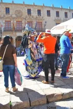 Colores y sol en la plaza Mayor. / SN