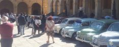 Concentración de vehículos en la plaza Mayor de Soria