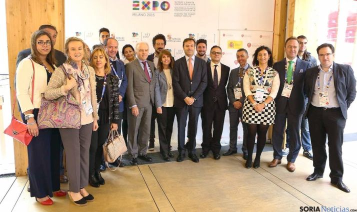 La delegación castellana y leonesa en la muestra universal italiana. / Jta.