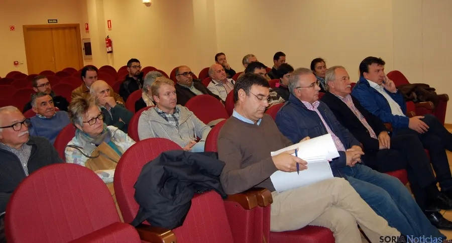 Reunión sobre la resina este jueves./Dip