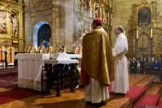 Foto 5 - La despoblaci&oacute;n, las infraestructuras y los j&oacute;venes, en la homil&iacute;a de San Saturio