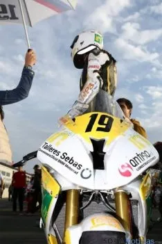 La corredora en el circuito de Navarra.