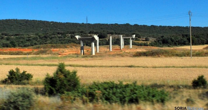 Una de las infraestrucutras paralizadas de la futura Autovía del Duero. / SN