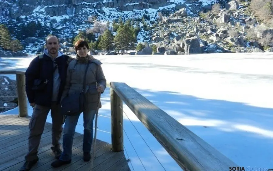 Turistas en La Laguna Negra