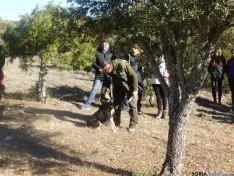 Escolares en la caza de la trufa