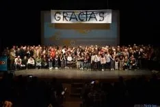 Grupo de 'familia' del Certamen con los galardonados