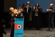 Premio a Ivonne Blake