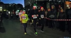 Imagen de la carrera navideña de este sábado. / SN
