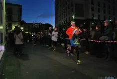Imagen de la carrera navideña de este sábado. / SN