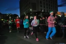 Imagen de la carrera navideña de este sábado. / SN