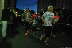 Imagen de la carrera navideña de este sábado. / SN