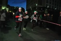 Imagen de la carrera navideña de este sábado. / SN
