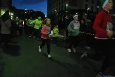 Imagen de la carrera navideña de este sábado. / SN