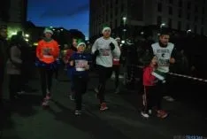Imagen de la carrera navideña de este sábado. / SN