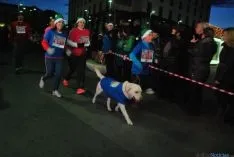 Imagen de la carrera navideña de este sábado. / SN