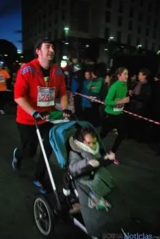 Imagen de la carrera navideña de este sábado. / SN