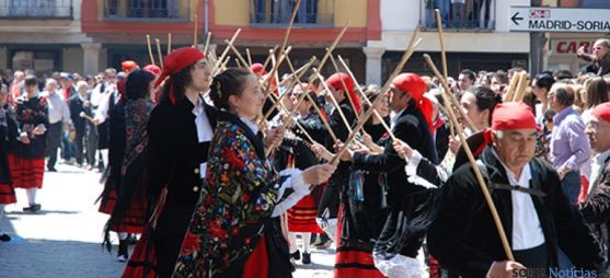 Los Zarrones, fiesta declarada de interés turístico regional.