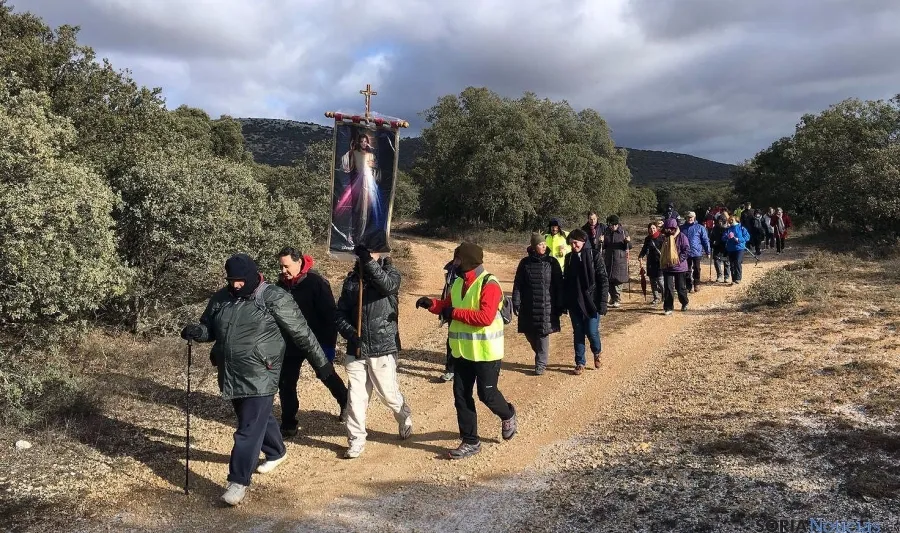 Los peregrinos en la etapa./DOS
