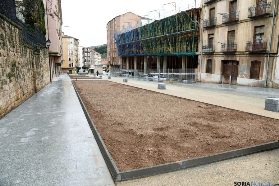 Imagen de la calle Doctrina este mismo viernes. / SN