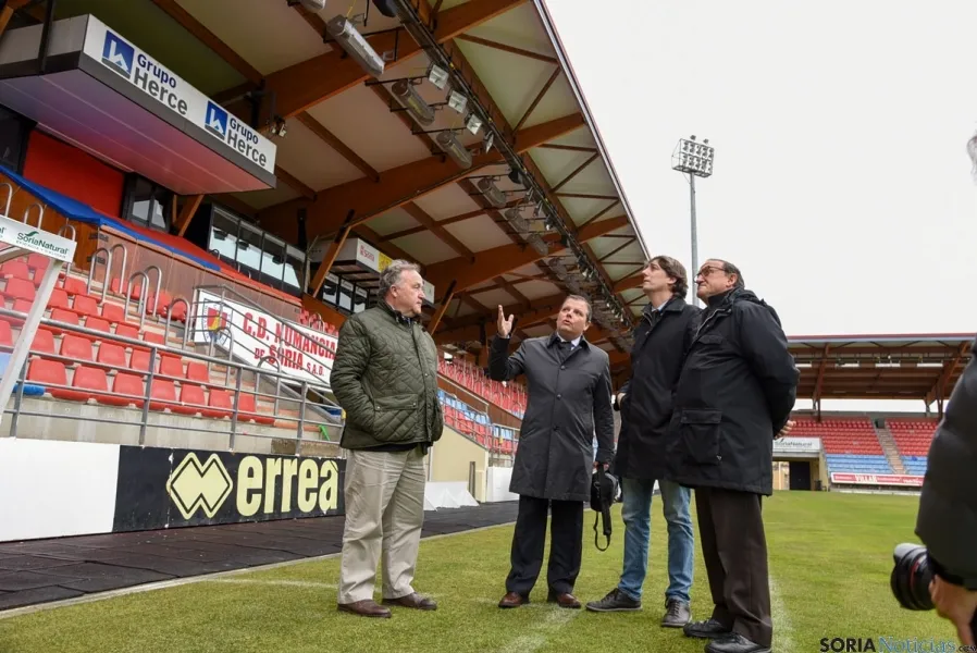 El CD Numancia presenta su puntero sistema de calefacción para el estadio de Los Pajaritos. / SN 