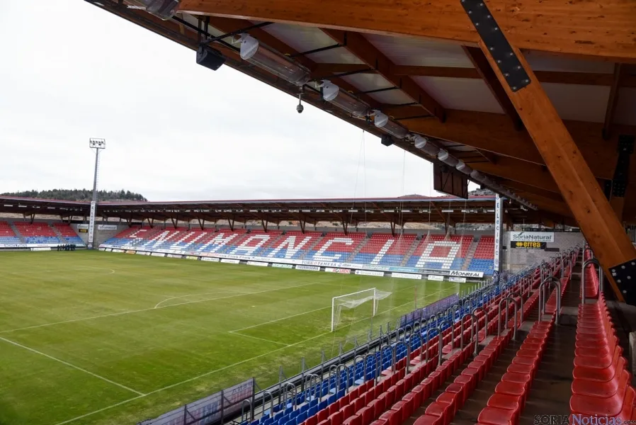 El CD Numancia presenta su puntero sistema de calefacción para el estadio de Los Pajaritos. / SN 