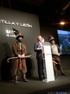 Almazán brilla en Fitur