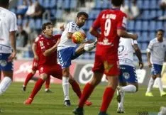 Una de las imágenes del partido en Tenerife.