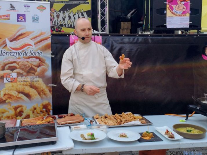 Demostración en la primera edición de Puercoterapia.