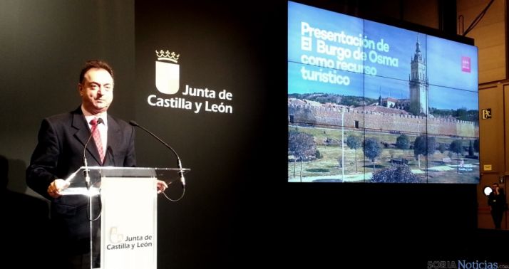 El alcalde burgense, Jesús Alonso, en la presentación turística de la Villa Episcopal. / Dip.