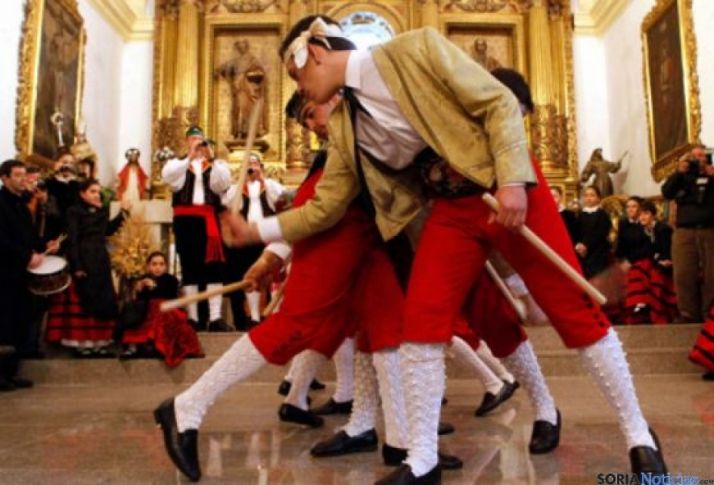 Danzantes de Casarejos