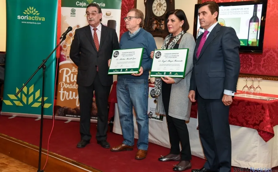 Anselmo García (izda), Millán Maroto, María Luisa Verde y Carlos Martínez Izquierdo. / SN