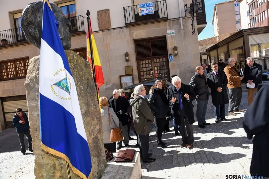 Homenaje público a Antonio Machado y Rubén Darío. / Fotos: Ana Isla