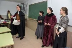 Foto 5 - El instituto Machado teatraliza la orden que lo cre&oacute; hace ahora 175 a&ntilde;os
