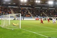 Foto 5 - El Numancia gana, con dos goles de Julio &Aacute;lvarez, al Mallorca