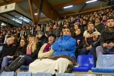Foto 26 - La afici&oacute;n rojilla estrena la calefacci&oacute;n de Los Pajaritos