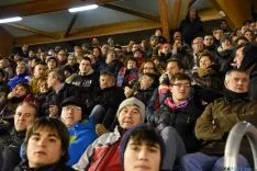 Foto 18 - La afici&oacute;n rojilla estrena la calefacci&oacute;n de Los Pajaritos