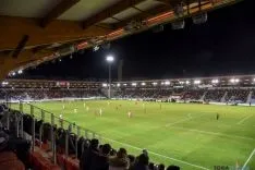 Foto 13 - La afici&oacute;n rojilla estrena la calefacci&oacute;n de Los Pajaritos