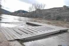 Imagen de la crecida del Duero a su paso por la ciudad. / SN