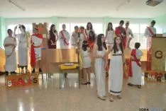 Ambiente romano en el Santa Teresa de Jesús este viernes. / SN