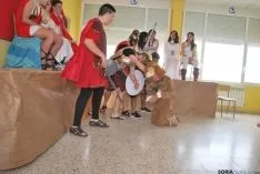Ambiente romano en el Santa Teresa de Jesús este viernes. / SN