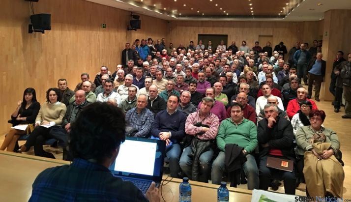 Imagen de la conferencia de este jueves.