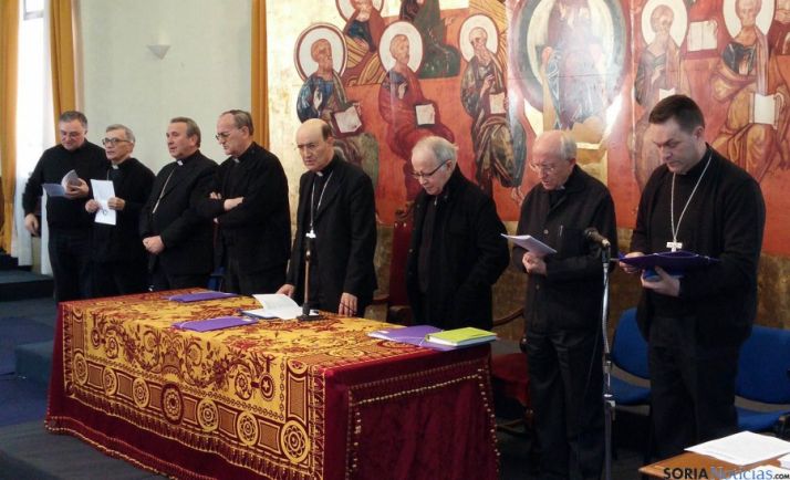 Melgar, tercero por la izquierda./DOS