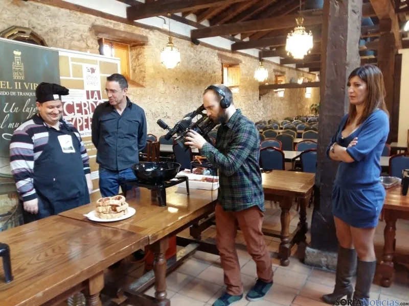 Foto 7 - El restaurante La Chistera gana el VI concurso 'El mejor torrezno del mundo'   