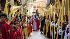 La procesión de 'La Borriquilla', en la capital este domingo. / SN