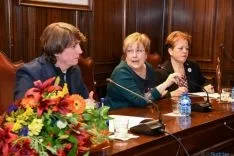 Homenaje público a Eloísa Álvarez, primera alcaldesa de Soria. /Ana Isla