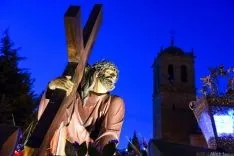 Vía Crucis de la Cofradía de las Caídas de Jesús. /Ana Isla