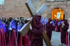 Vía Crucis de la Cofradía de las Caídas de Jesús. /Ana Isla